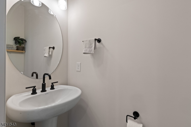 LINK at Wesmont Station - Residential