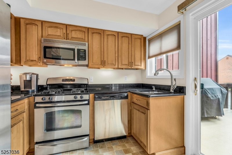 Hastings Square - Residential