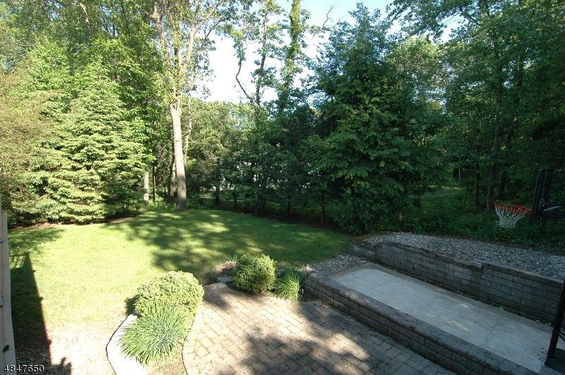 HUNTERS RIDGE - Residential