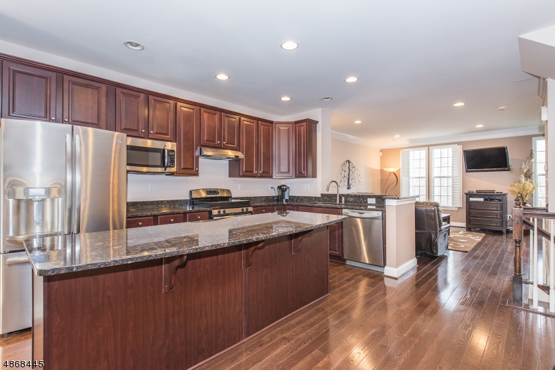 Morris Woods at Thomastown - Residential