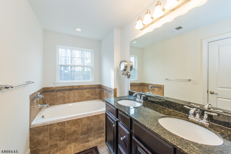 Morris Woods at Thomastown - Residential