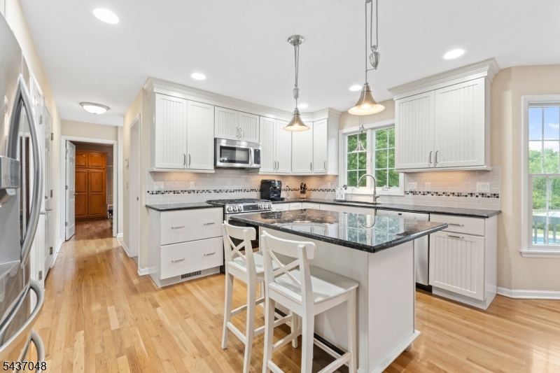 Country Classics - Residential