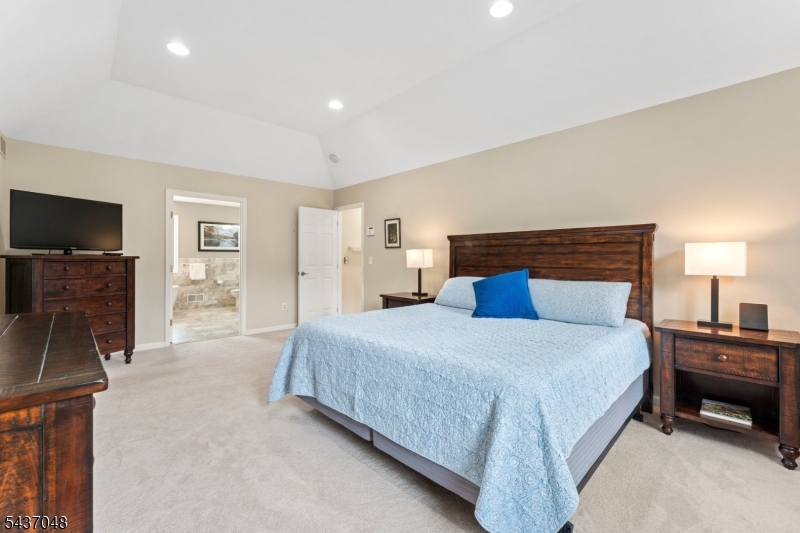 Country Classics - Residential