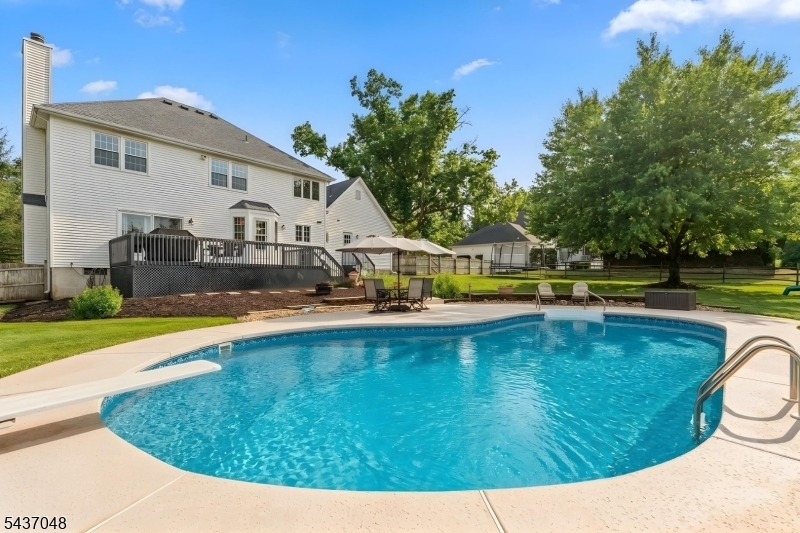 Country Classics - Residential