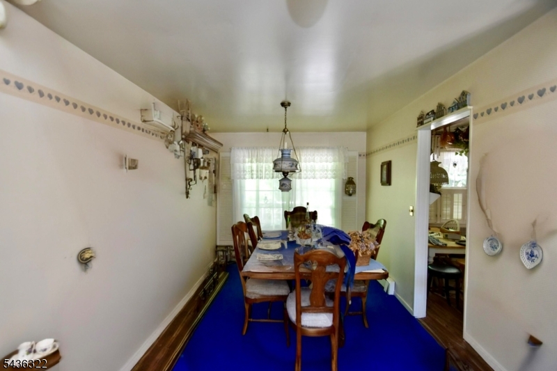 OAK RIDGE / MILTON - Residential