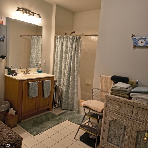 NOLAN'S RIDGE - Residential