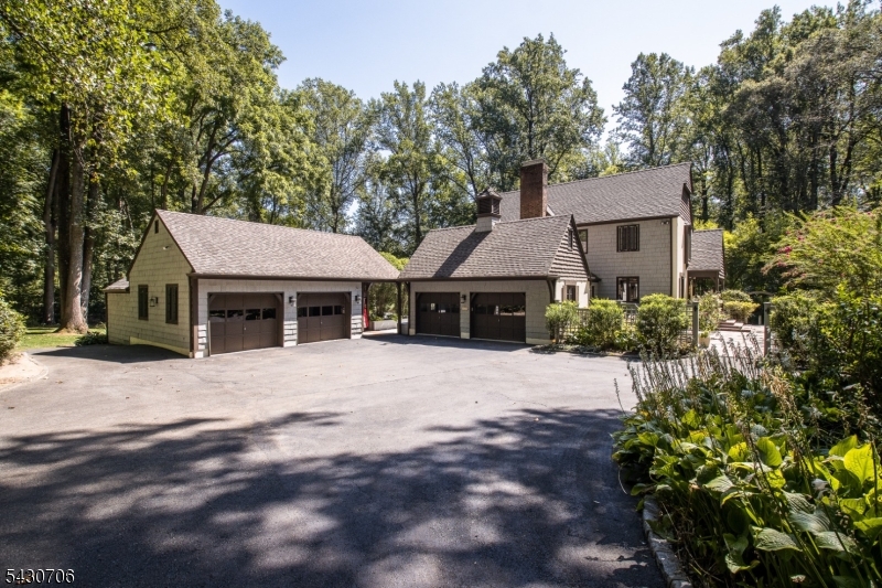 Van Beuren - Residential