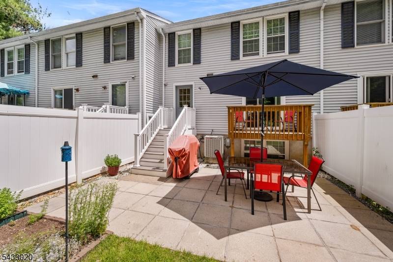Meadowbrook Farms - Residential