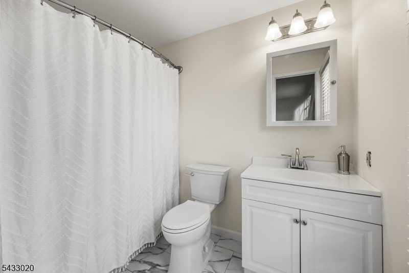 Meadowbrook Farms - Residential