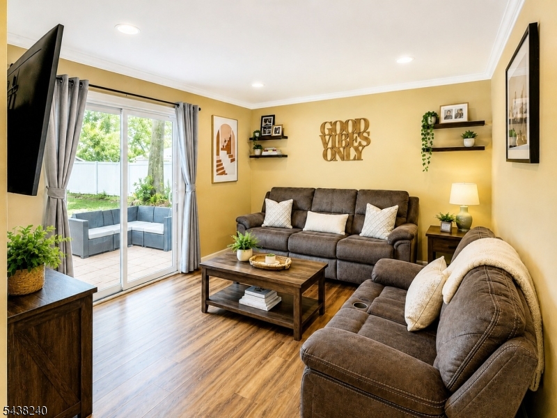 Hill Section - Residential