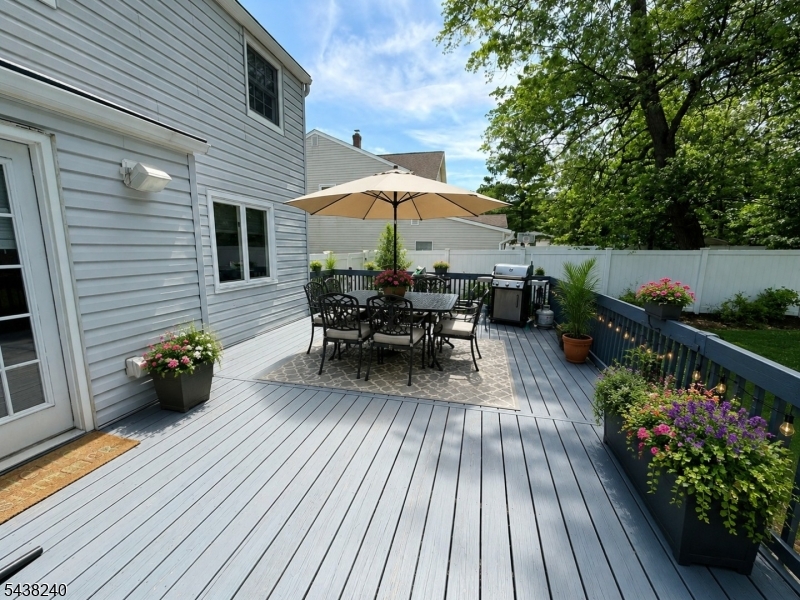 Hill Section - Residential