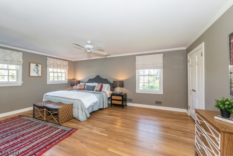 New Vernon - Residential
