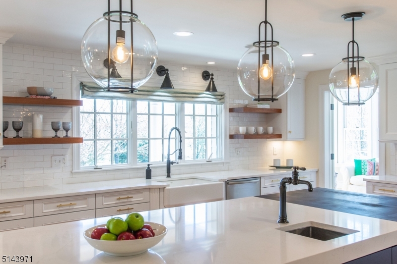 New Vernon - Residential