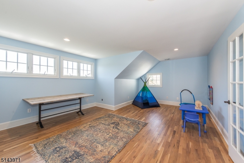 New Vernon - Residential