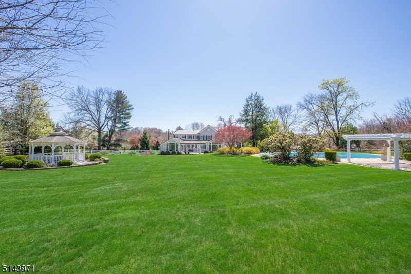 New Vernon - Residential