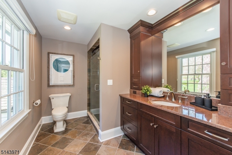 New Vernon - Residential