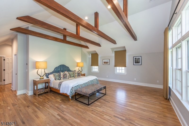 New Vernon - Residential