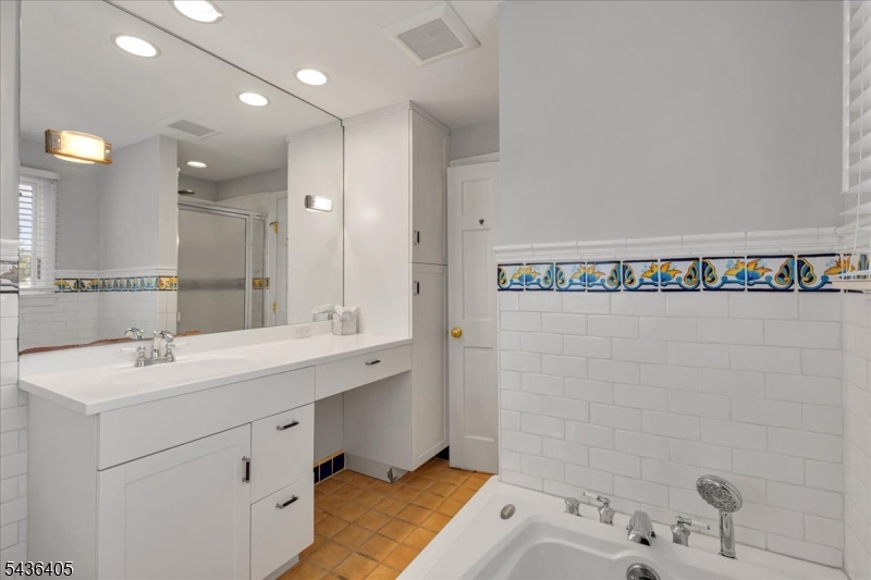 Gardens - Residential