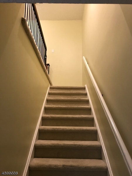 THE MEADOWS - Residential Lease