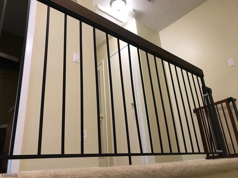 THE MEADOWS - Residential Lease