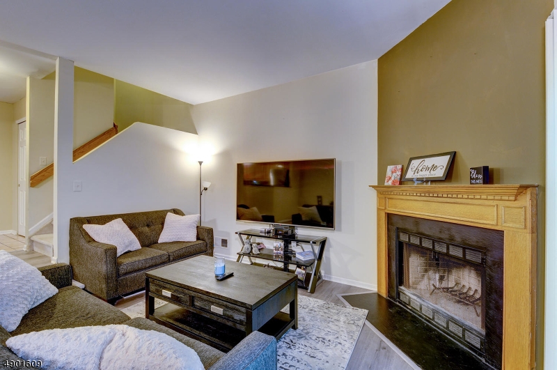 Seasons Glen - Residential