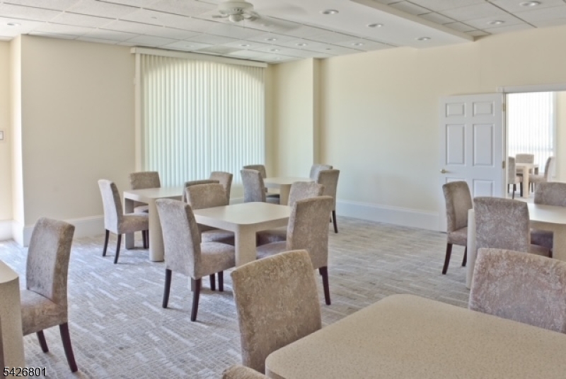 Fox Hills - Residential