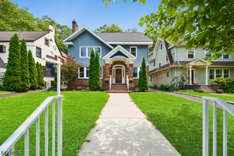 College Hill - Residential