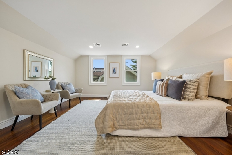 College Hill - Residential