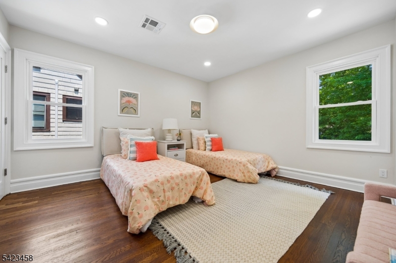 College Hill - Residential
