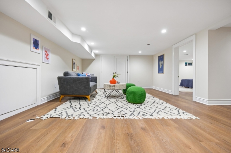 College Hill - Residential