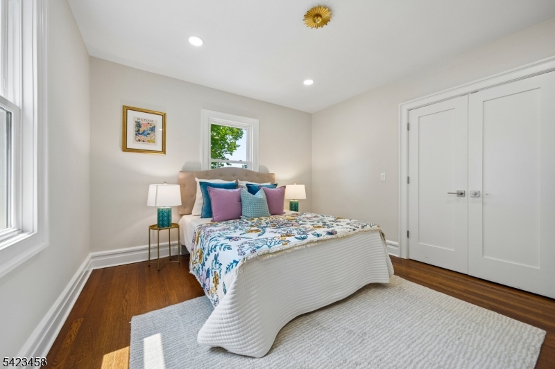 College Hill - Residential