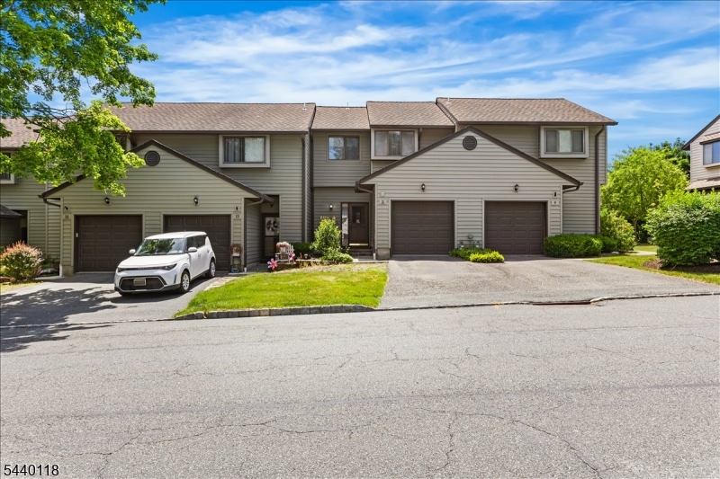Hampton Commons - Residential
