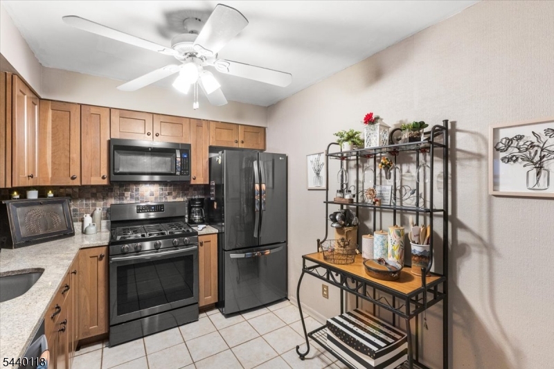 Hampton Commons - Residential