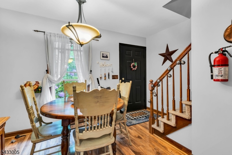 WASHINGTON VILLAGE - Residential