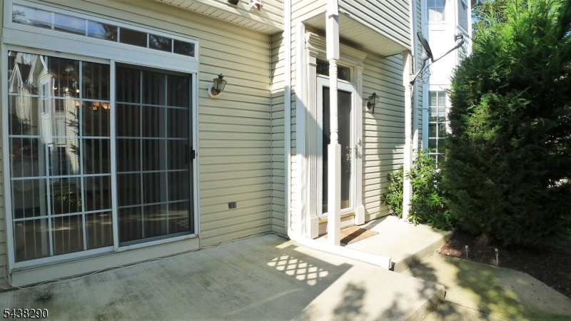 Rose Arbor - Residential Lease