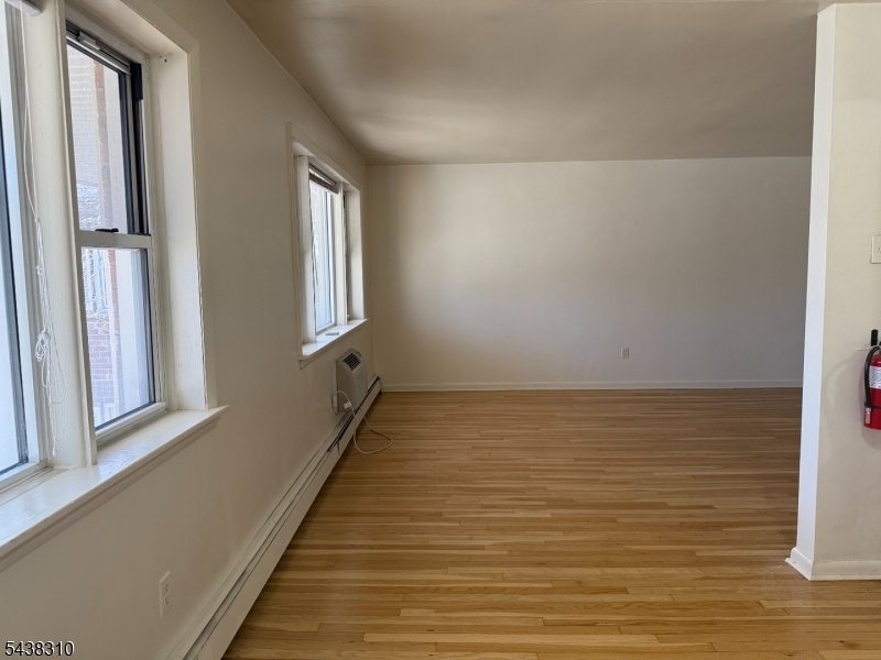 Montclair Heights - Residential Lease