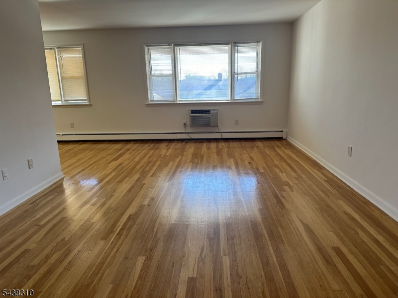 Montclair Heights - Residential Lease