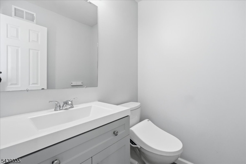 Heritage Lakes - Residential