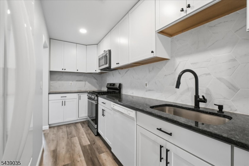Heritage Lakes - Residential