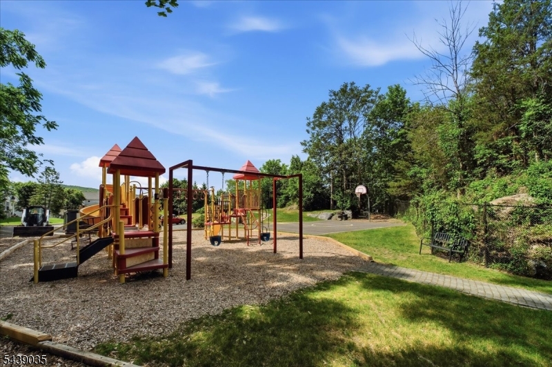 Heritage Lakes - Residential