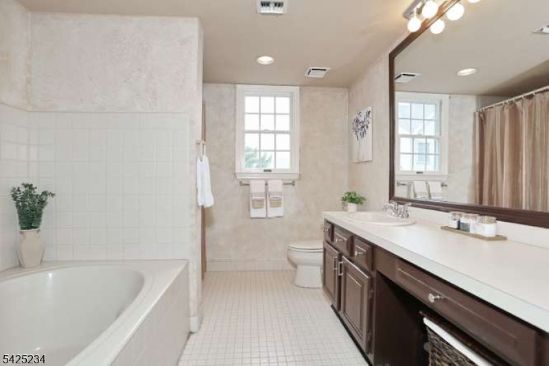 Garrett Heights - Residential