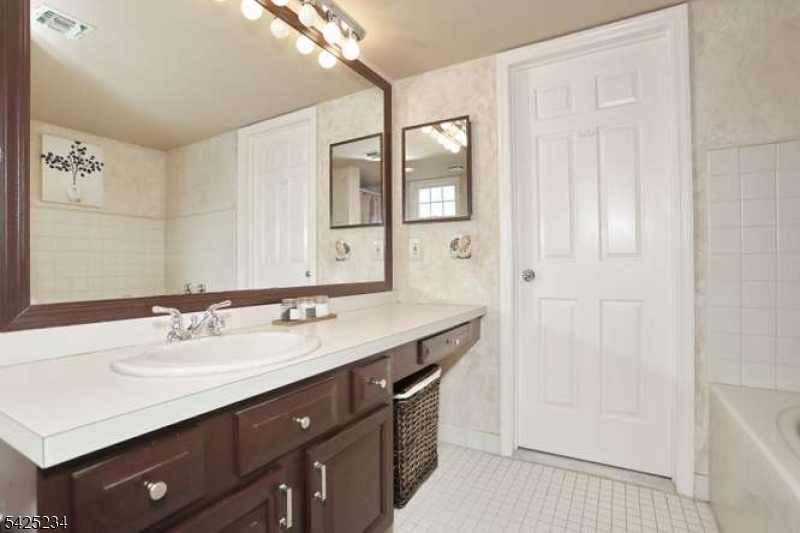 Garrett Heights - Residential