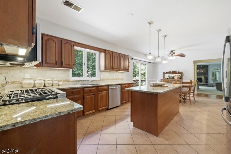 Center Grove - Residential