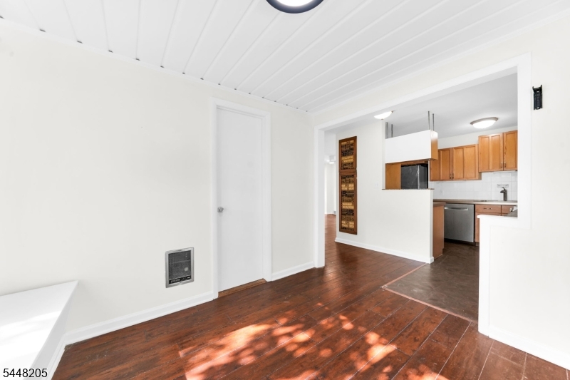 White Meadow Lake - Residential