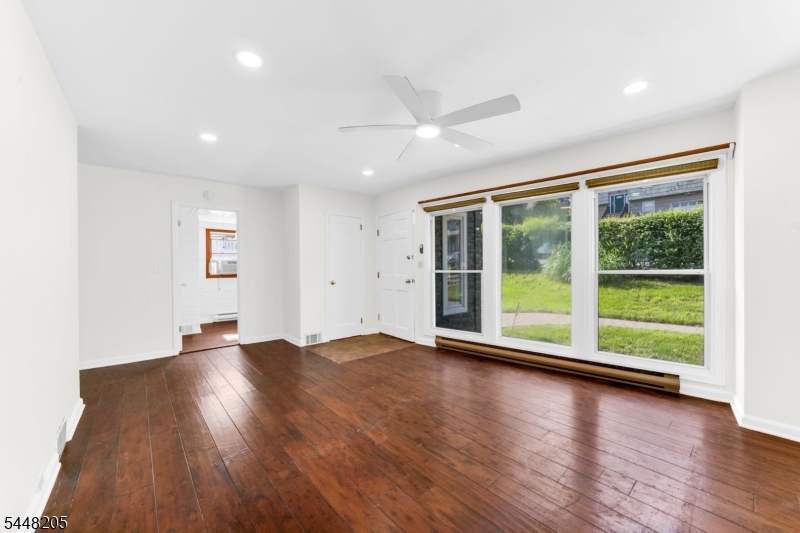 White Meadow Lake - Residential