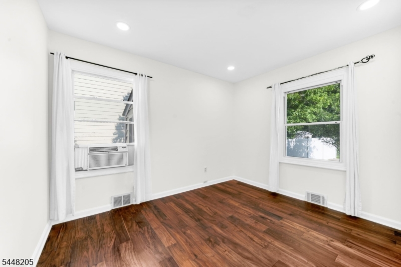White Meadow Lake - Residential