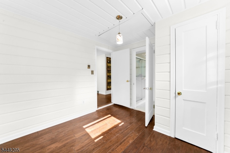 White Meadow Lake - Residential