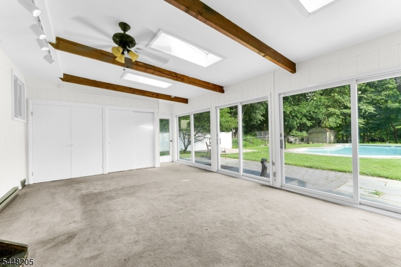White Meadow Lake - Residential