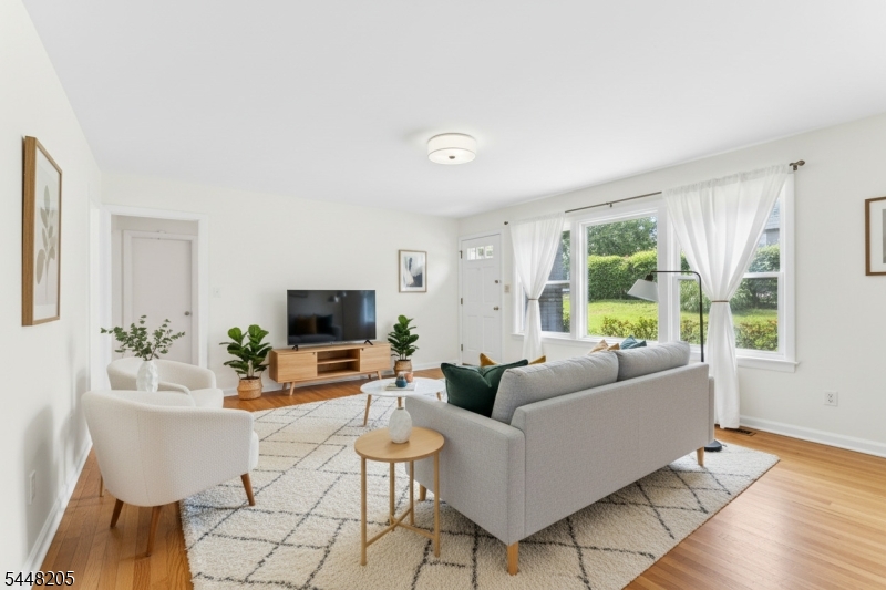 White Meadow Lake - Residential