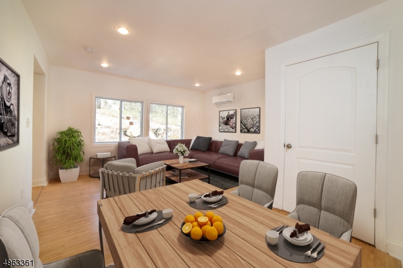 Oak Ridge - Residential